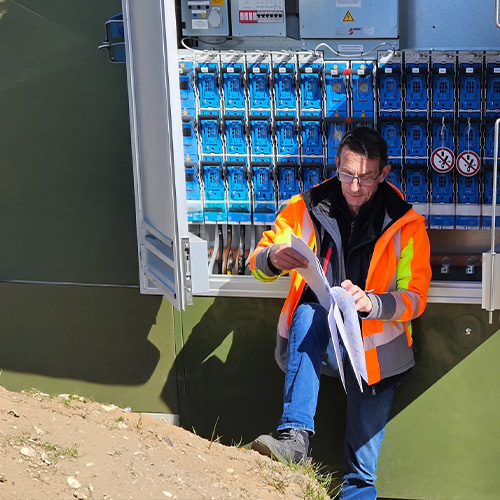 Elektro TWELE GmbH Elektrotechnik Elektroinstallation EDV-Anlagen Gebäudeleitsysteme Photovoltaik Schaltanlagen Industrie Elektro TWELE GmbH Elektrotechnik Elektroinstallation EDV-Anlagen Gebäudeleitsysteme Photovoltaik Schaltanlagen Industrie